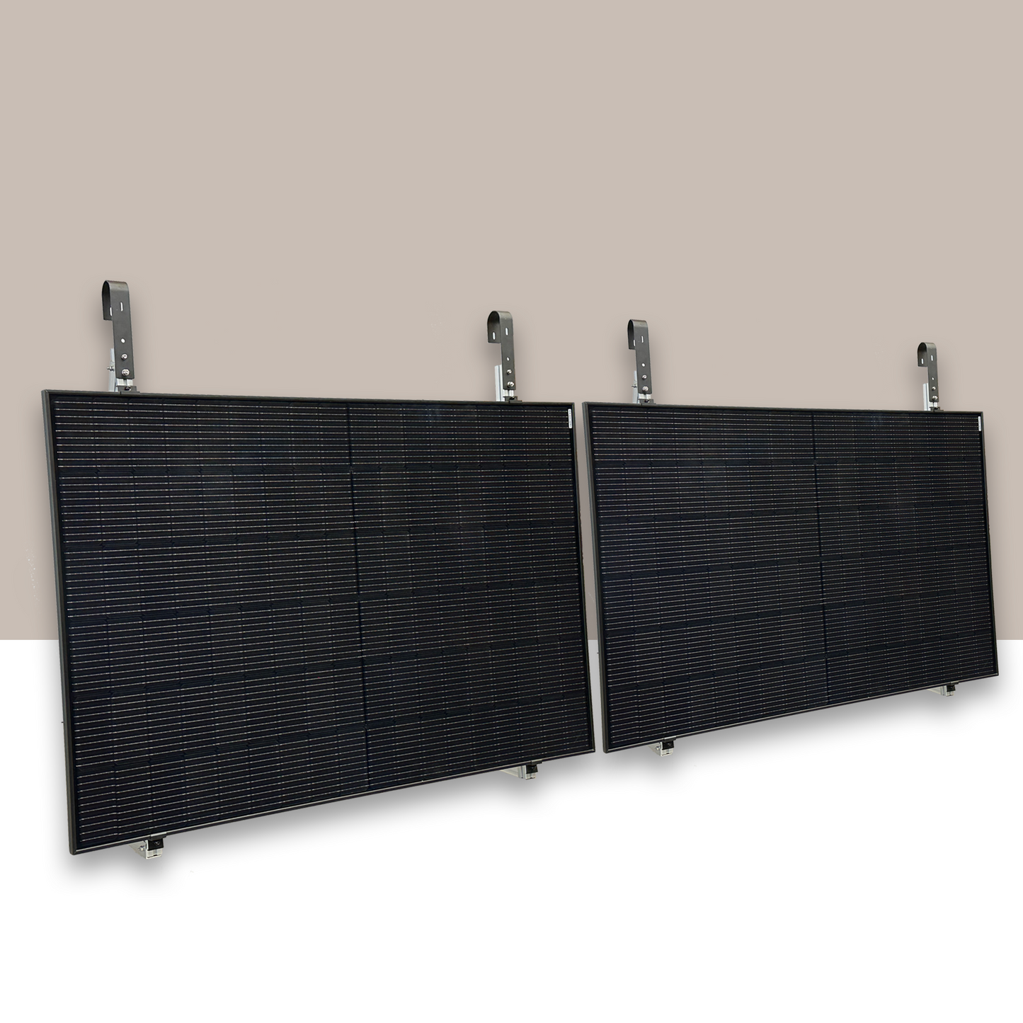 Plug & Play Zonnepanelen Set 840 Wp (600W omvormer)